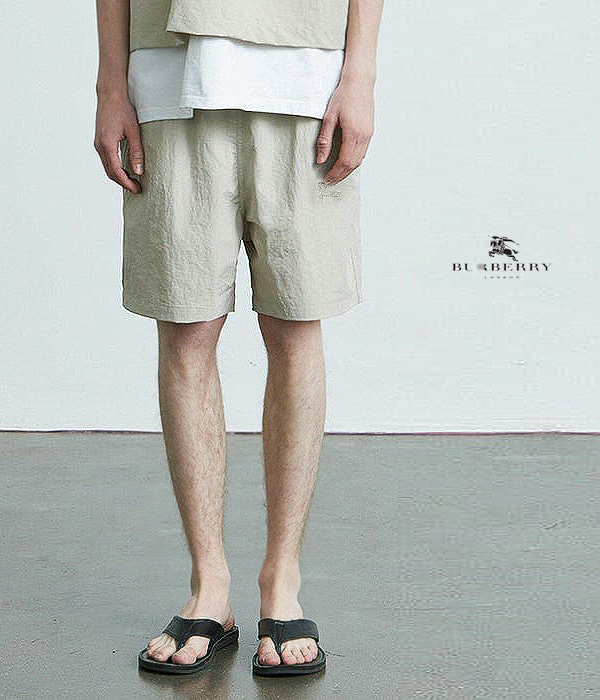 Burberr* banding shorts; 시원하게 만나보실수 있는 클래식 밴딩쇼츠!!