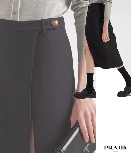 PRAD*  slit skirt ;슬립이 셋트로~심플하고 엣지있는 스커트~~