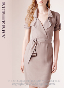 Burberr* brit(or) silk blend dress ; 피치컬러의 로맨틱함에 군더더기 없는 깔끔함의 완성!!