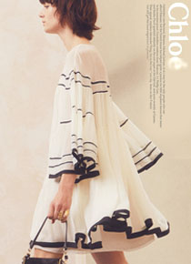 Chlo*  Striped silk-crepon dress ;입으면 기분까지 해피해지는 로맨틱 원피스!!